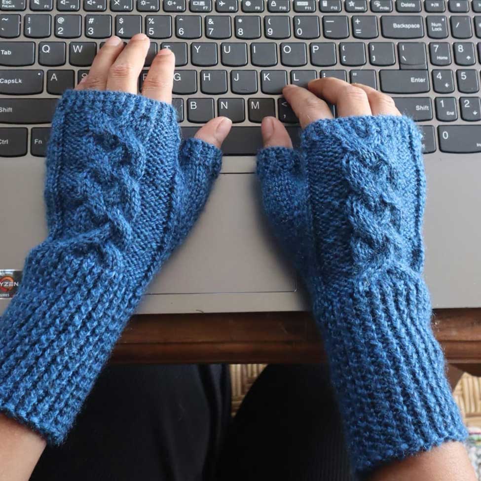 Cable Fingerless Mittens